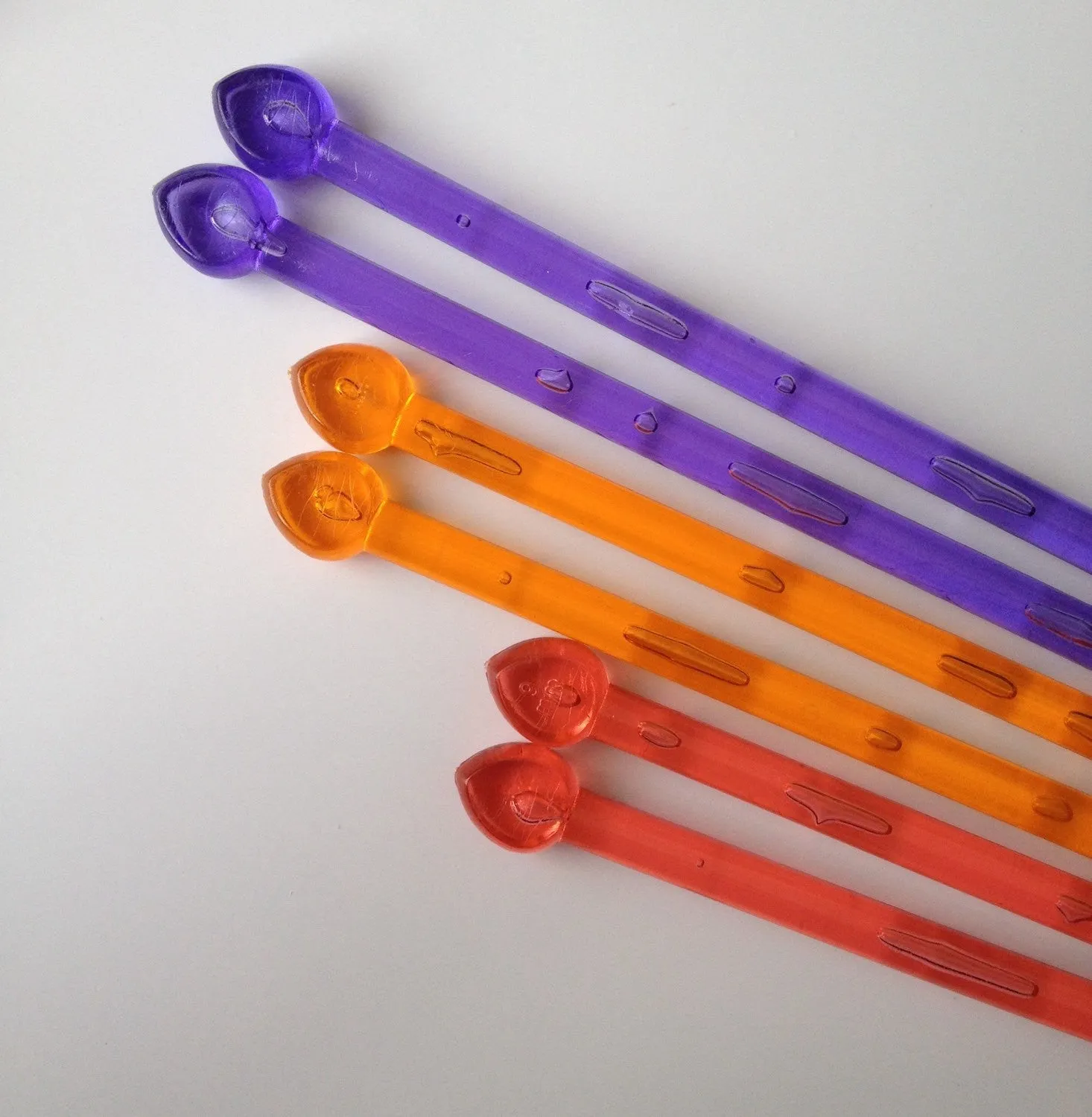 9" Acrylic single pointed knitting needles sizes US 6 4.0mm US 8 5.0mm US 10 6.0mm 11 8.0mm us 13 9.0mm us 15 10.0mm us 17 12.0mm
