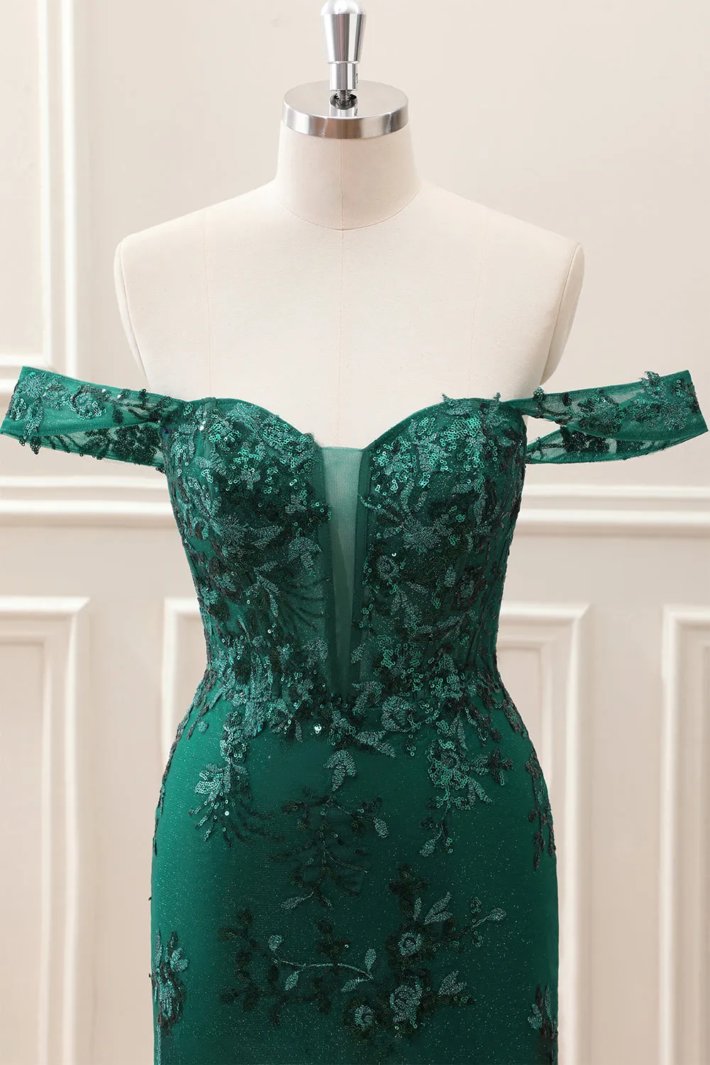 Dark Green Off the Shoulder Floral Embroidery Tight Mini Dress