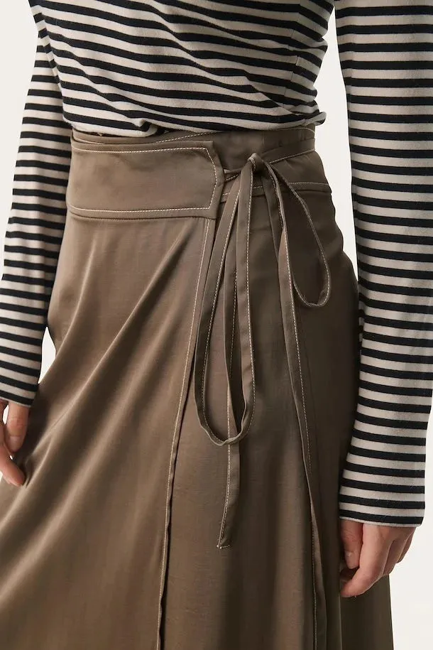 Lovelie Skirt - Walnut