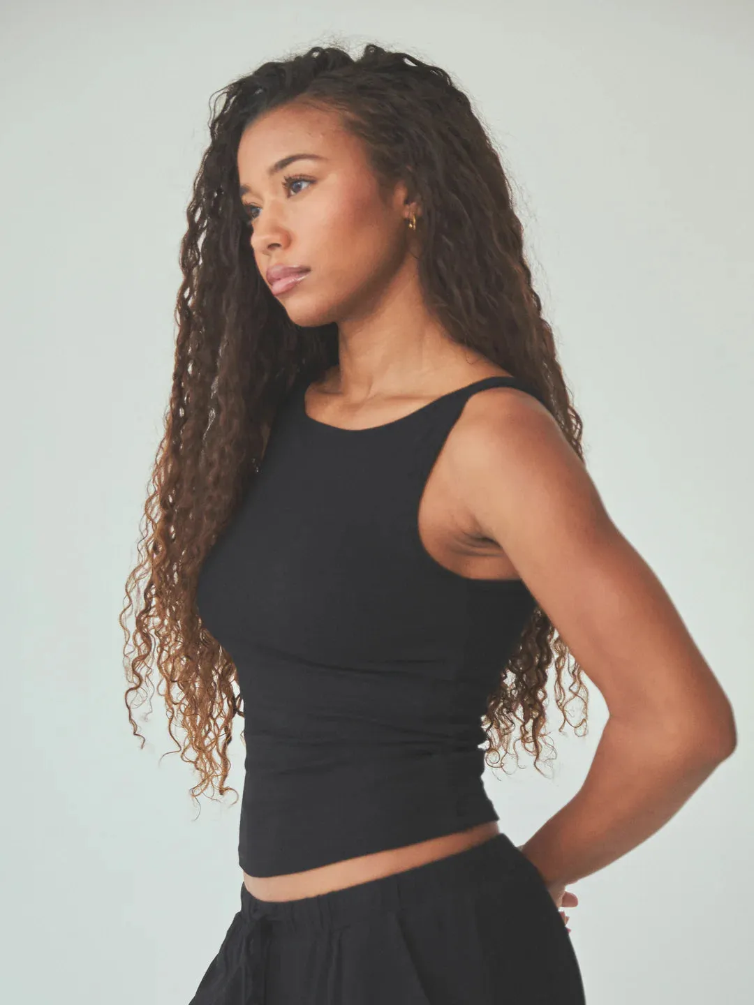 Ribbed Boat Neck Tank Top with Built-In Brami Support